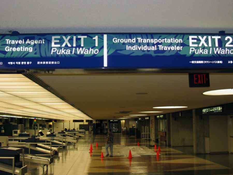 APEC USA 2011 U.S. Customs Signage at the Honolulu Airport gallery image 11