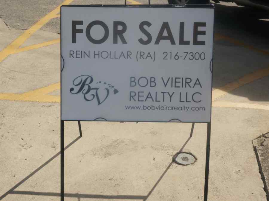Real Estate Signs, Yard Signs & Site Signs gallery image 2