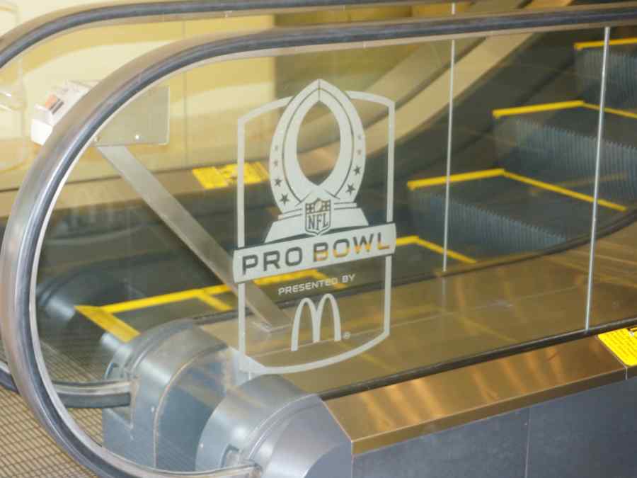 2014 NFL Pro Bowl Graphics- Sheraton Waikiki gallery image 20