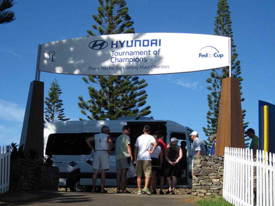 PGA Tour 2011: Hyundai Tournament of Champions gallery image 4