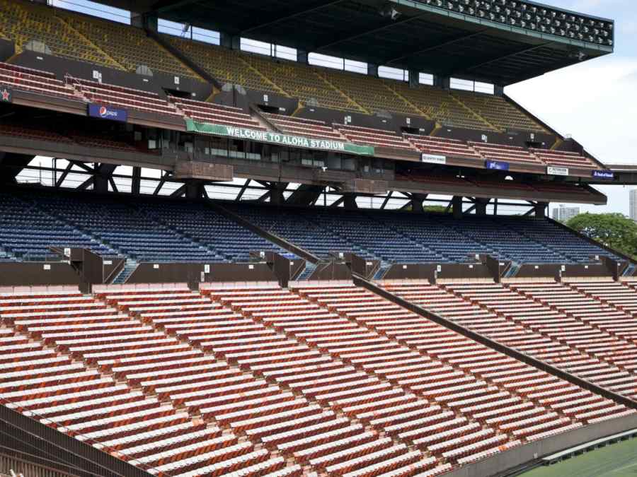 Aloha Stadium Jumbotron Signage gallery image 23