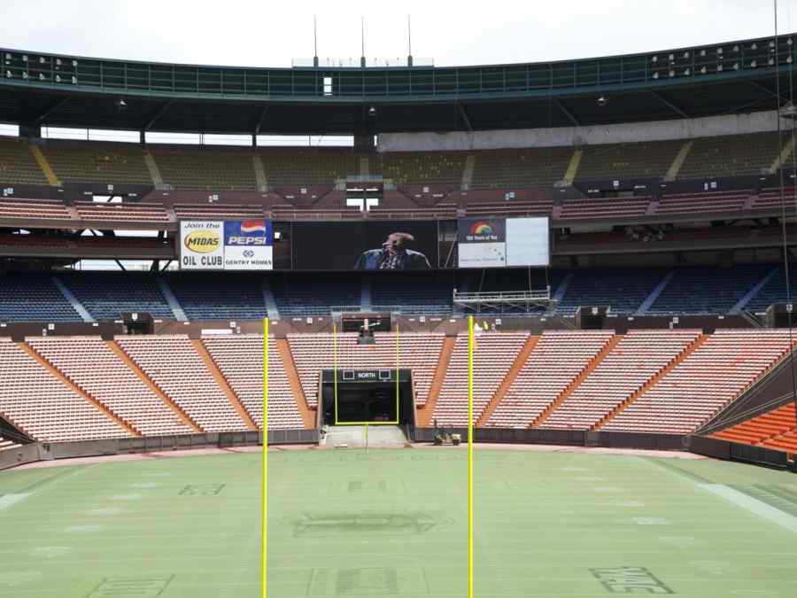 Aloha Stadium Jumbotron Signage gallery image 26