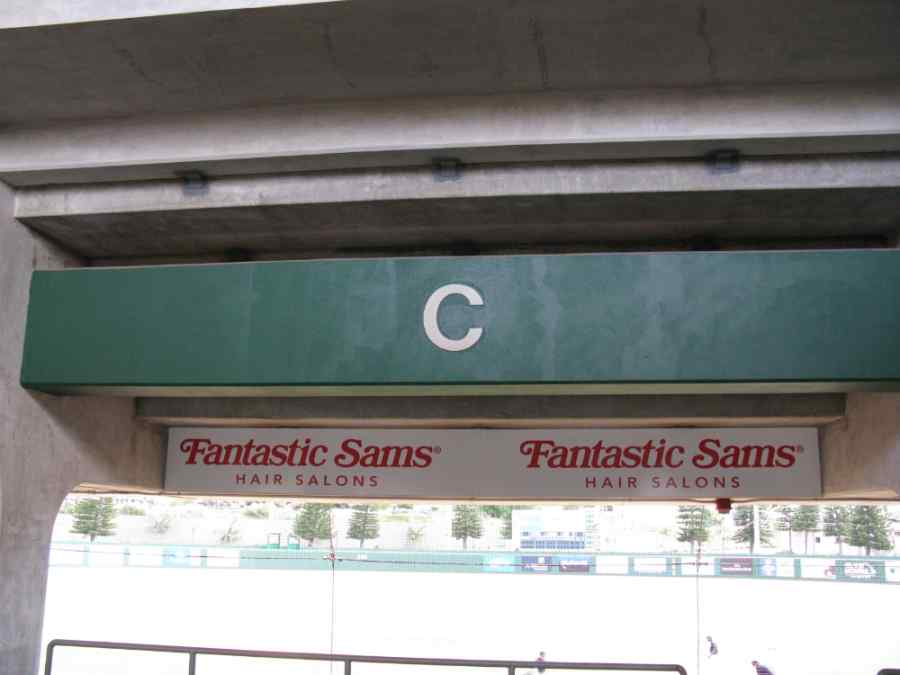 Les Murakami Stadium gallery image 7