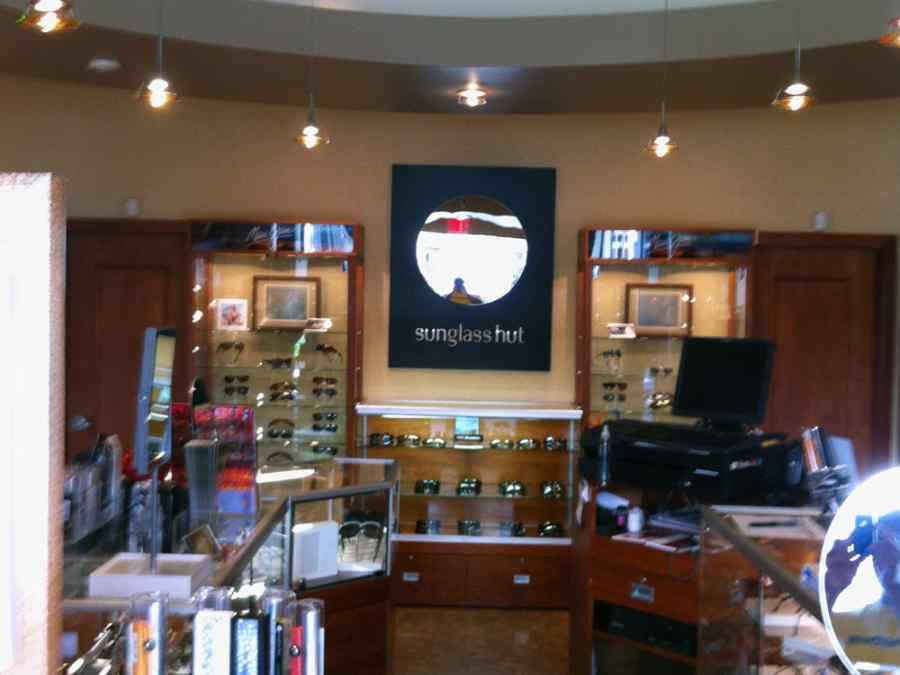Sunglass Hut- Rebranding Project gallery image 6